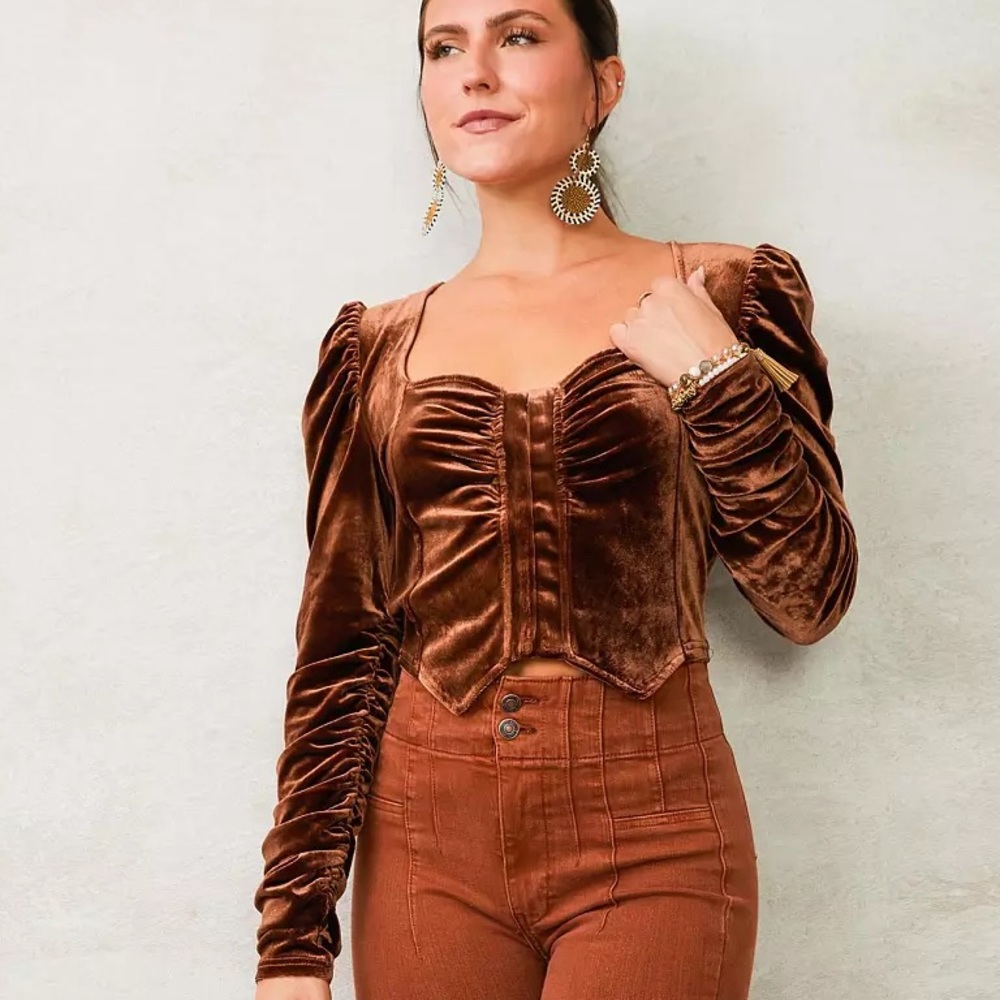 Willow and Root Brown Velvet Sweetheart Top S
